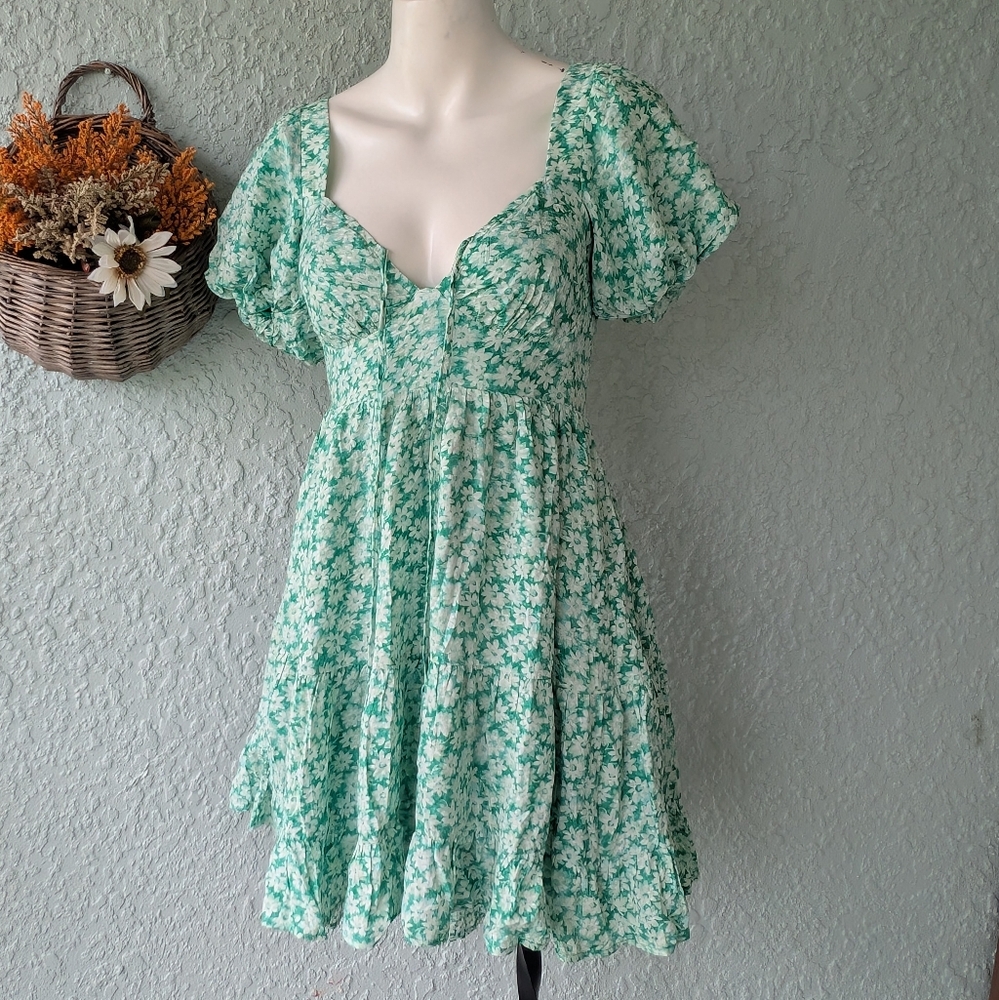 Vici Pushing Daisies Puff Sleeve Mini Dress Size M - Picture 4 of 7